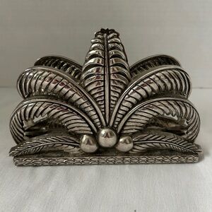 Silver Feather Design Serveware Accent